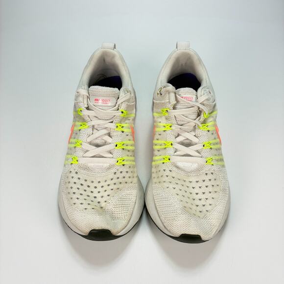 Nike React Infinity Run Flyknit 2 White Running Shoes DJ5928-001 Womens Size 6.5 - Picture 3 of 10